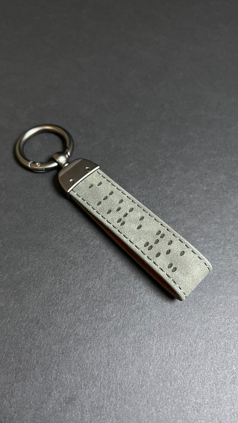 customized keychain Visual Impairment Keychain song Keychain for Disabled people No sight font Visually impaired Design touch read lettering