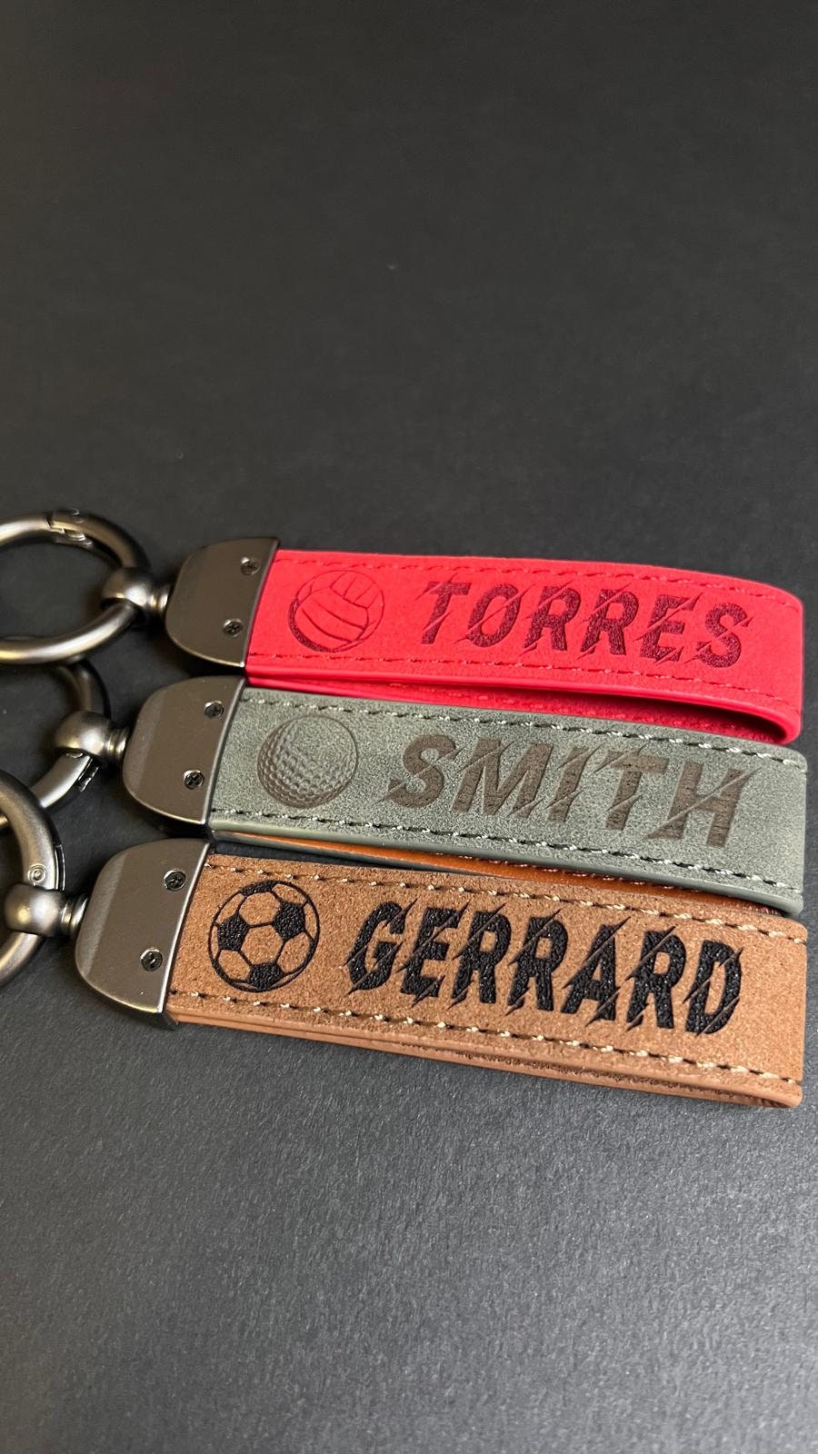 Personalized Sport Team Gifts Football Soccer Basketball Lacrosse Volley Logo Custom Team Logo Accessory Handmade Leather Keychain For Team