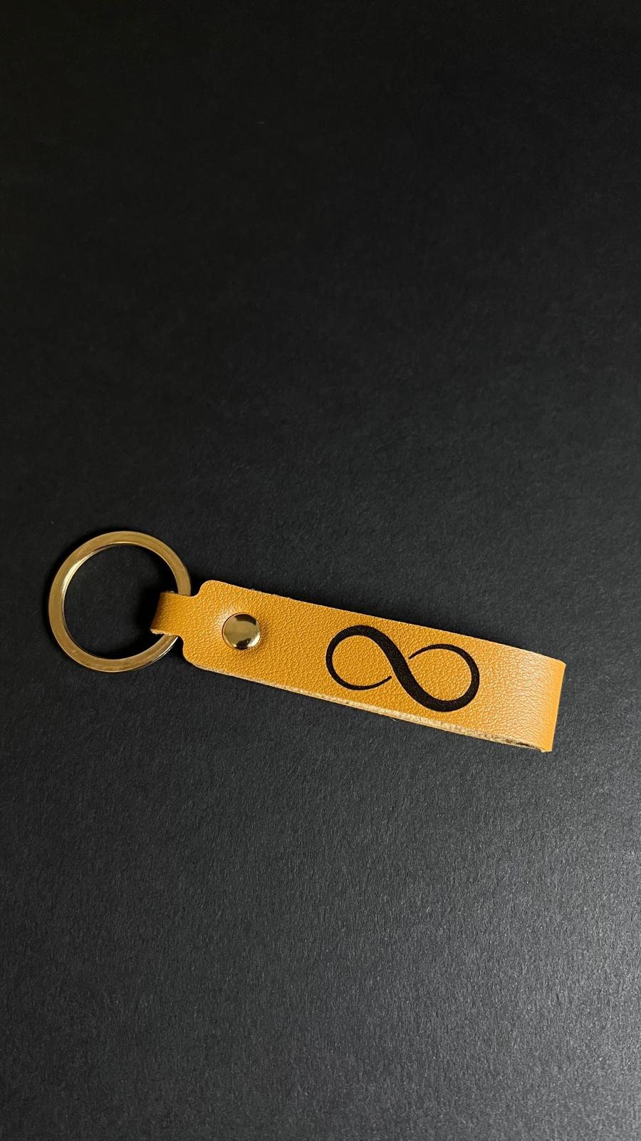 Pack of Personalized Keychain Custom Slim Keychain Group Gifts Affordable Corporate Apparel Seconds Sale Logo and Name Engraved Group Gifts